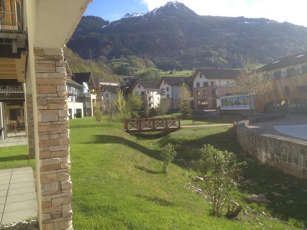 Marina Walensee Hotel Unterterzen Eksteriør billede