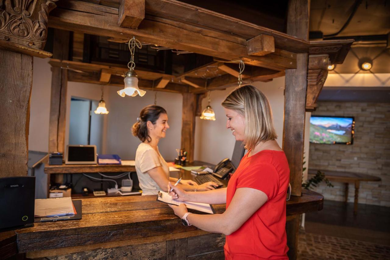 Marina Walensee Hotel Unterterzen Eksteriør billede