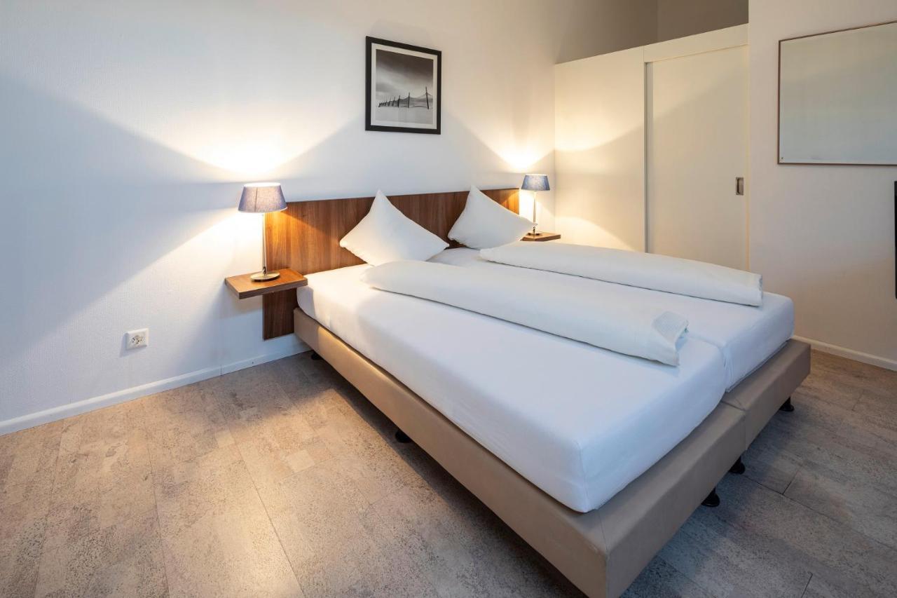 Marina Walensee Hotel Unterterzen Eksteriør billede