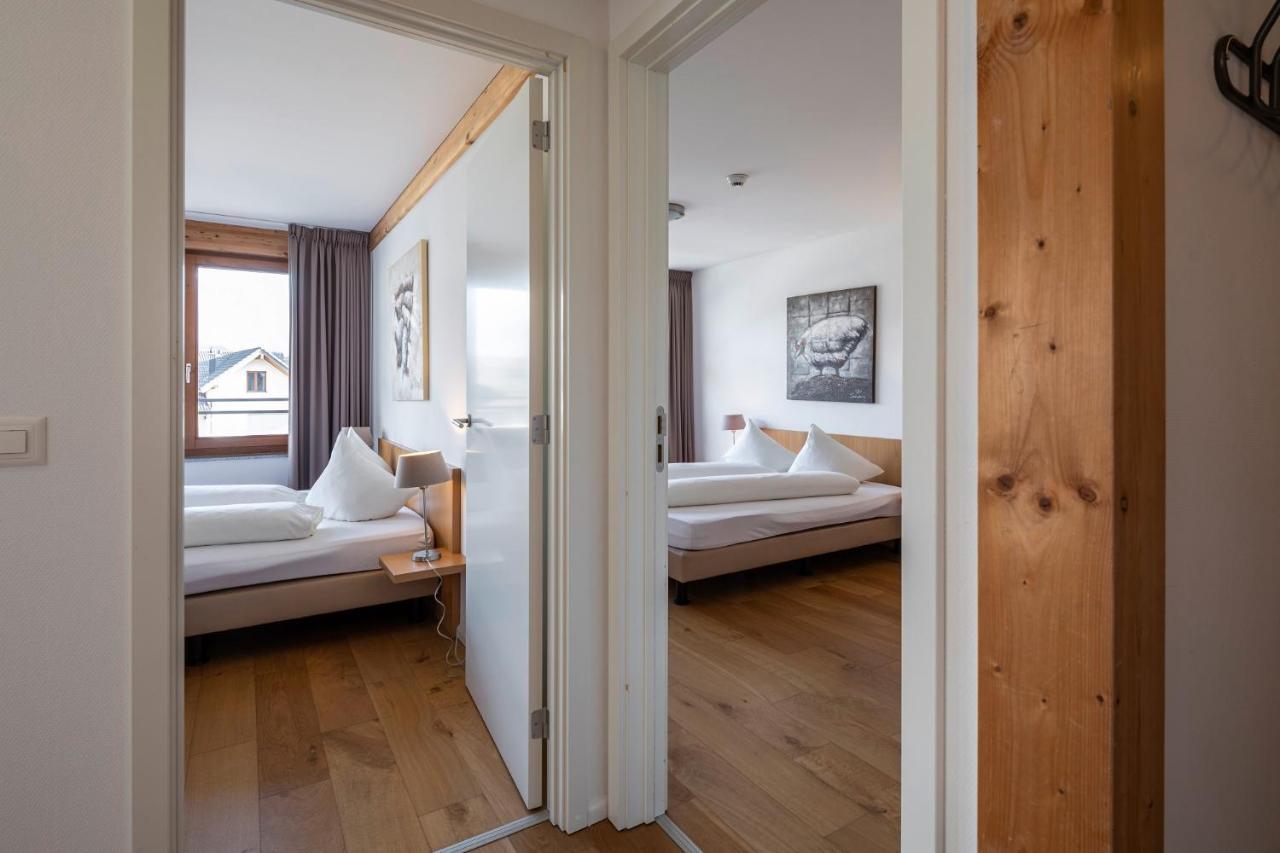 Marina Walensee Hotel Unterterzen Eksteriør billede